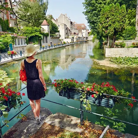 Le Dolce Vita Coeur De Ville Dole Exterior foto