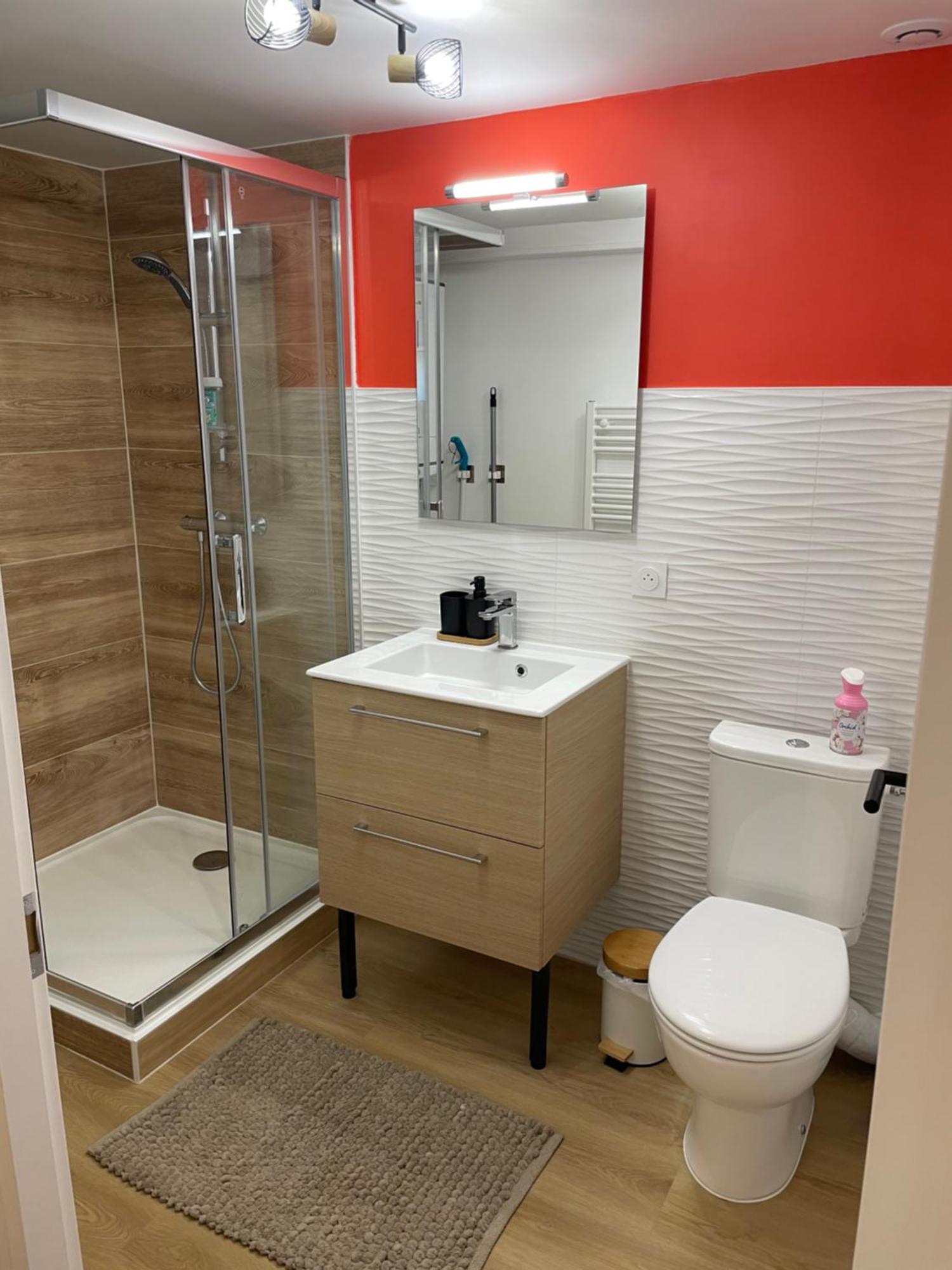 Apartment Confortable A Centre, A Pied Dole